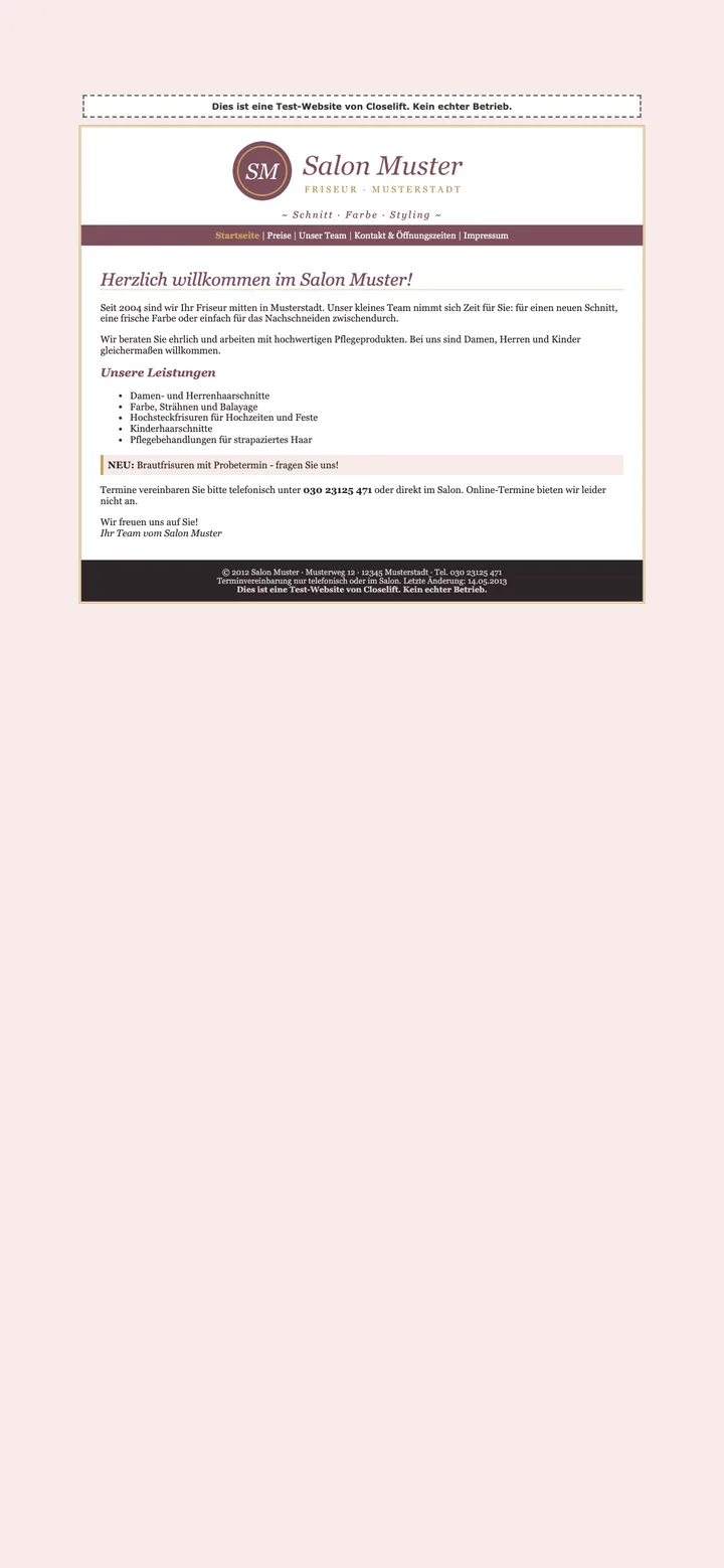 Die alte Website unseres Test-Friseursalons auf dem Smartphone: winzige Schrift, feste Breite, Termine nur per Telefon.